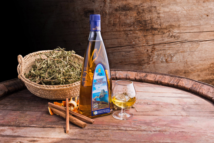 Los mejores regalos de Navidad con forma de Ibiza encontrados bajo el árbol